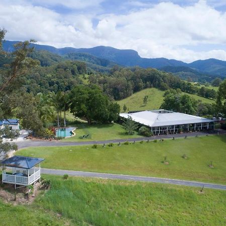 Hillcrest Mountain View Retreat Bed & Breakfast Crystal Creek Екстериор снимка
