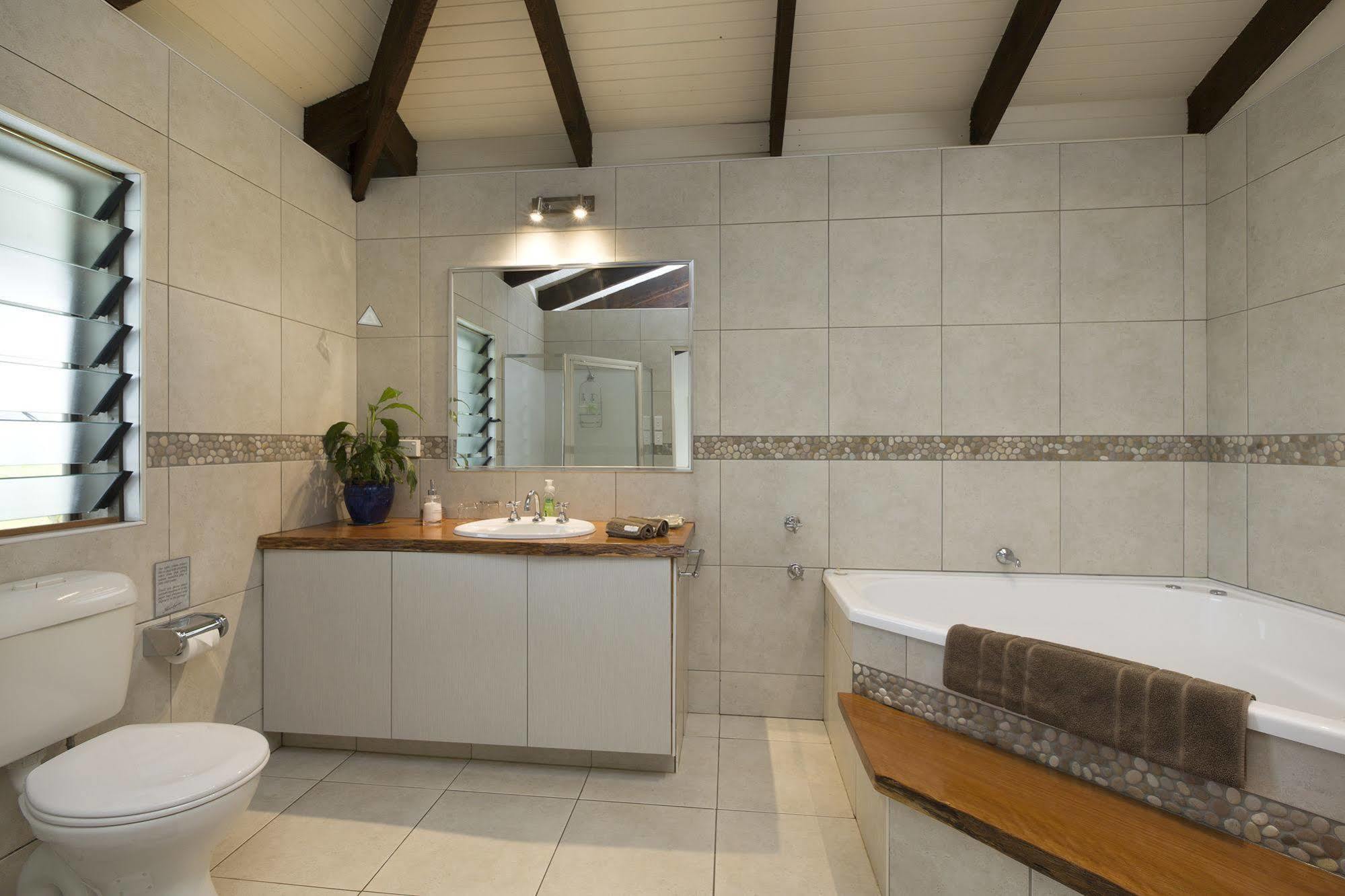 Hillcrest Mountain View Retreat Bed & Breakfast Crystal Creek Екстериор снимка