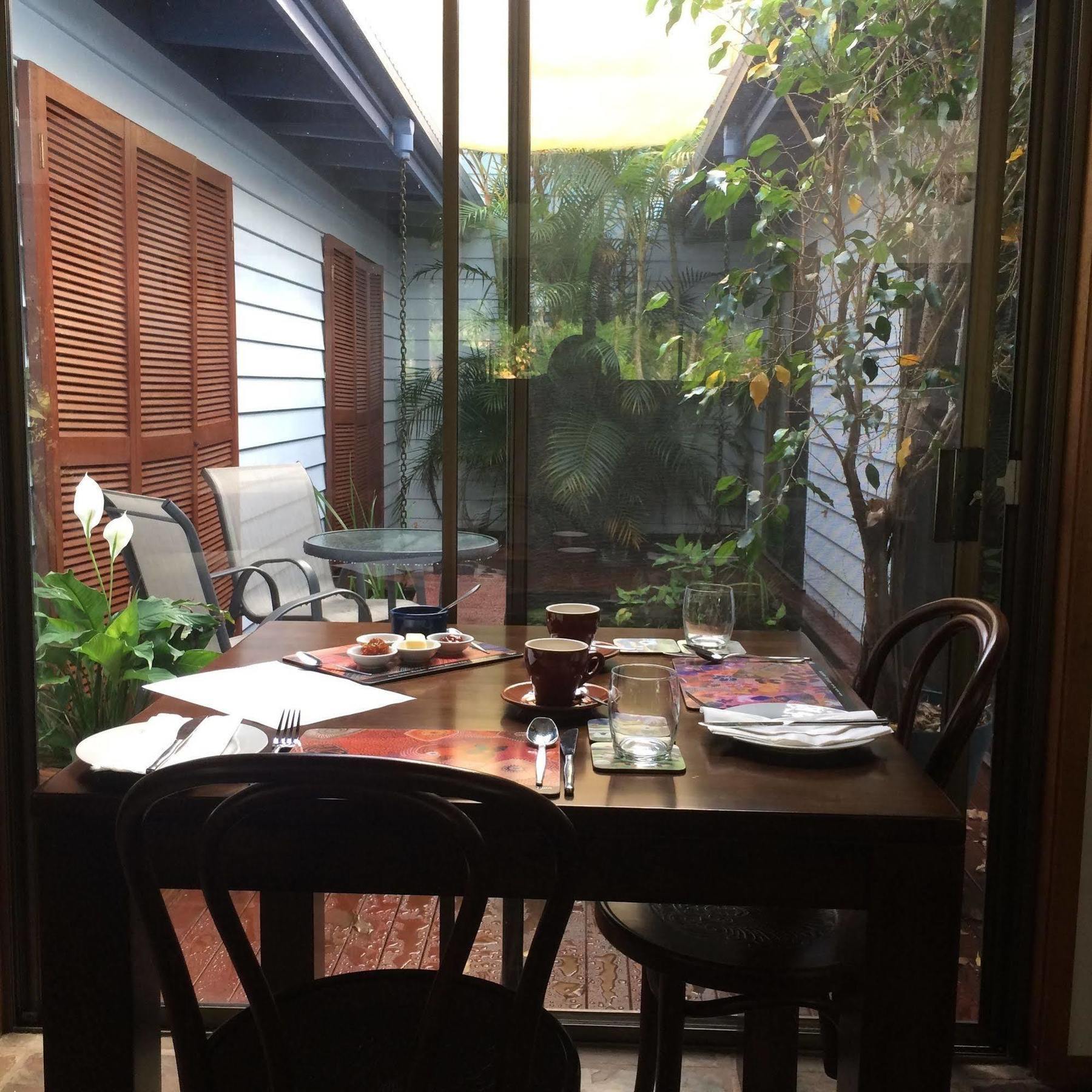 Hillcrest Mountain View Retreat Bed & Breakfast Crystal Creek Екстериор снимка